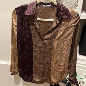 Equipment mixed snake-print silk button up